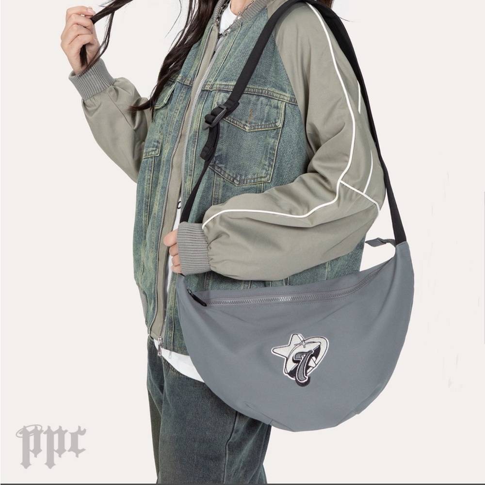 Private Paradise Co Seven Sling Bag BTS Jungkook Kpop  Embroidered Crossbody NWT